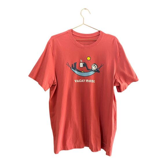 Life Is Good Red Vacay Mode Short Sleeve Crew Neckline T-Shirt Size Large - Picture 1 of 7